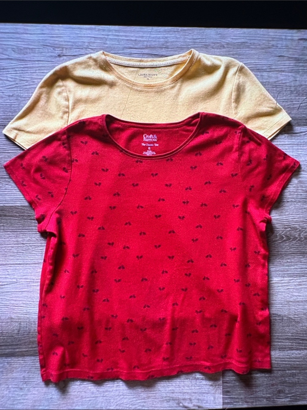 croft & barrow Red Short-Sleeve Tee with Yellow Short-Sleeve Tee